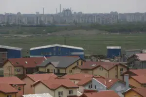 Câte autorizaţii de construire pentru locuinţe au fost eliberate anul trecut