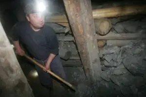 România caută uraniu în Kazahstan, Iordania şi Africa pentru a asigura funcţionarea reactoarelor 3 şi 4 ale Centralei de la Cernavodă
