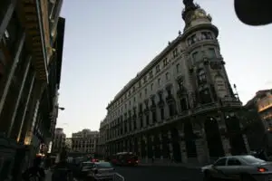 Gran Via, celebrul bulevard din Madrid, valorează 4 miliarde de euro