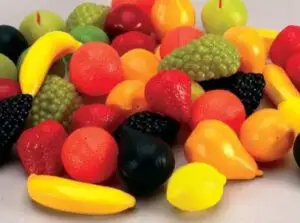 Amenzi de până la 3.000 lei pentru vânzarea imitaţiilor de alimente