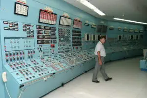 Discuţii privind intenţiile de participare ale coreenilor şi chinezilor la construirea Reactoarelor 3 şi 4 de la Cernavodă