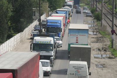 ARR: Amenzi de aproape 90.000 lei pentru şoferii vehiculelor de transport marfă