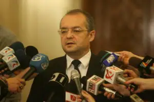 Boc: PDL schimbă toată garnitura de miniştri. Vezi lista noilor miniştri