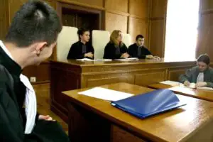 Ce noutăţi aduc Codul Civil şi Codul Penal de la 1 octombrie
