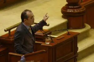 UPDATE: Boc: România se îndreaptă încet, dar sigur, spre creştere economică