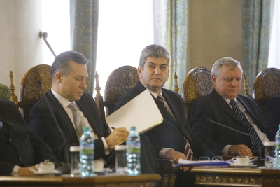Asigurarea stabilităţii sociale, tema discuţiei dintre preşedintele Băsescu şi parlamentarii UNPR