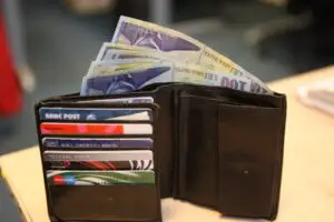 Contribuţiile la pensiile facultative sunt deductibile de la calculul CAS