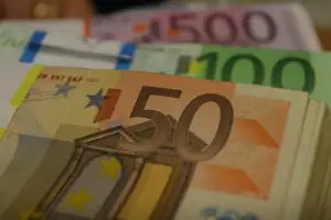 Ungaria va avea un deficit bugetar de 2,94% anul viitor