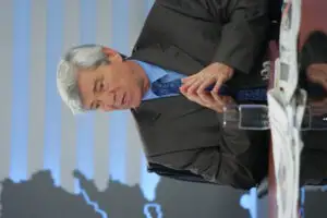 Tabără: De anul viitor, România ar putea fi obligată să acorde subvenţii numai celor în legalitate