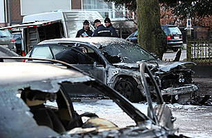 Poliţia din Berlin a intrat în alertă, după o serie neobişnuită de incendieri de automobile