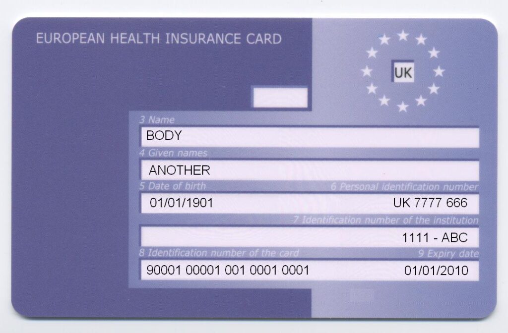 Cardul de sănătate: după ce a fost catalogat drept malefic, acum este o pagubă administrativă
