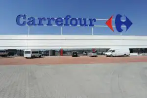 Carrefour deschide al 35-lea supermarket