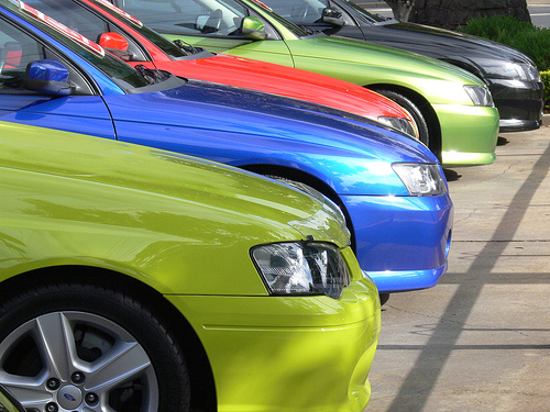 Piaţa auto a scăzut cu 12%, în primele cinci luni din 2012. Află câte Dacia Duster s-au vândut