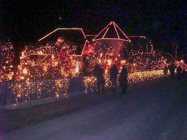 Cea mai iluminată casă de Crăciun. VEZI în ce țară este