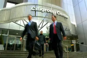 Citigroup amendat cu două milioane de dolari pentru dezvăluirea de informaţii în dosarul Facebook