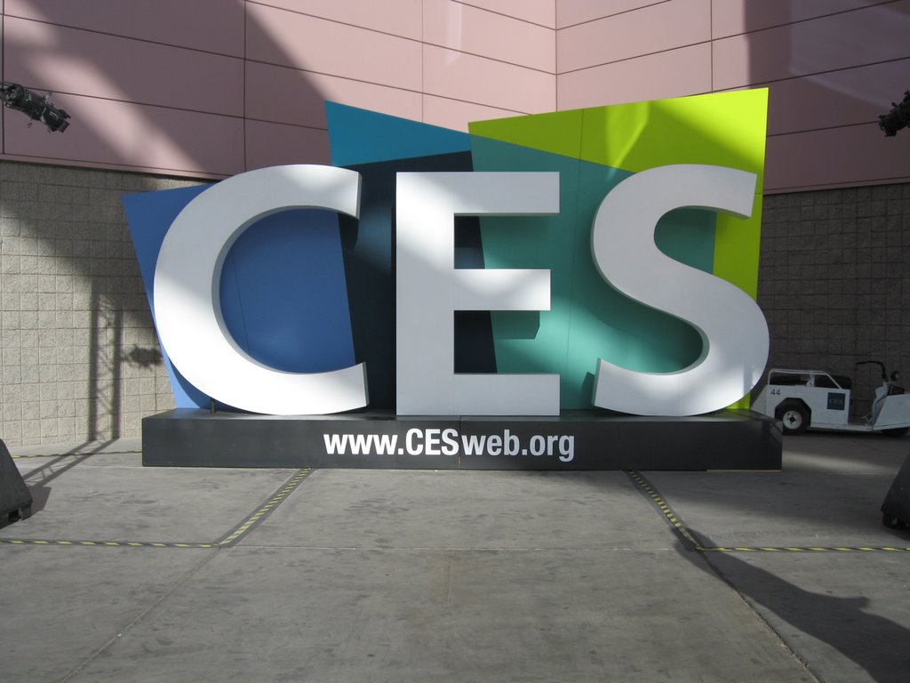 UPDATE: Cele mai impresionante produse lansate la CES 2012