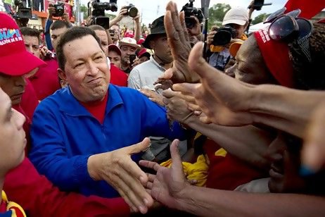 Averea lui Chavez, care trecea drept apărător al săracilor, se ridică la un miliard de dolari