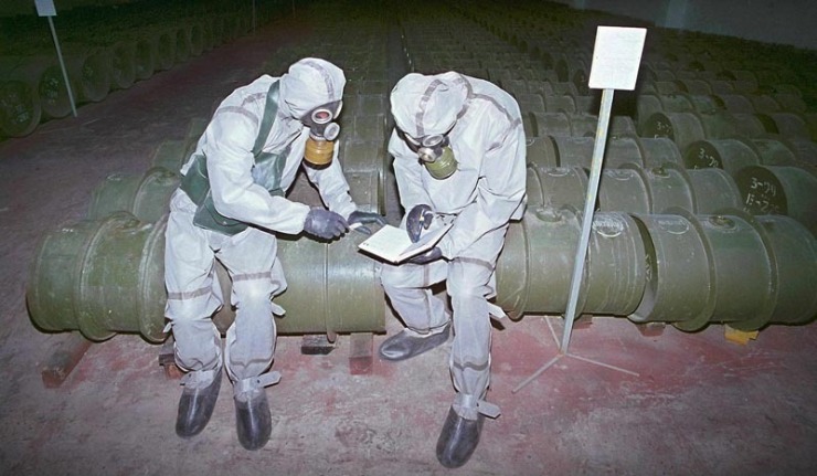 O parte din arsenalul chimic al Siriei va fi distrusă în largul mării de o navă americană