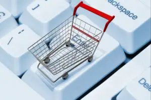 Proiectele de comerț electronic pot primi finanțări nerambursabile de până la 380.000 de euro