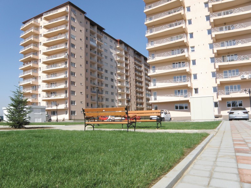 Fiscul a vândut 13 apartamente și 6 locuri de parcare ale lui Robert Negoiță