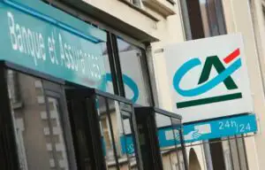 Profitul Credit Agricole ar putea scădea cu 1,22 miliarde $ din cauza pierderilor legate de Grecia