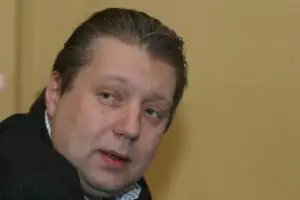 Adevărul Holding şi-a cerut insolvenţa, având primul termen de judecată pe 6 noiembrie