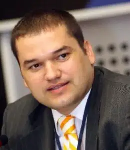 Banii pleacă după spitale, la nivel local