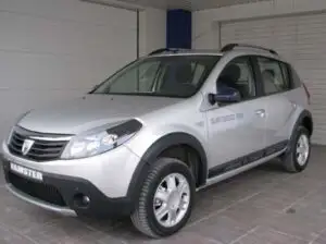 Va construi Dacia un automobil hibrid precum Toyota Prius?