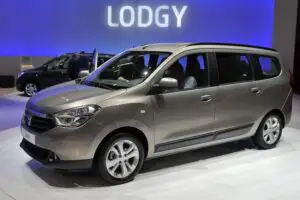 Dacia Lodgy, lansată oficial în România – FOTO