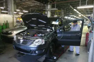 Exporturile își revin după declinul din aprilie. Martie rămâne cea mai bună lună din 2011