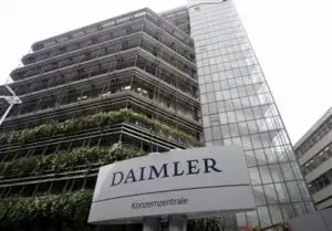 Daimler vrea să vândă în China 300.000 de automobile în anul 2015