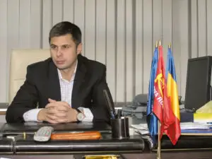 Fostul director al Poştei Române, condamnat la şase ani închisoare