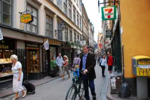 Ţara europeană unde se trăieşte cel mai mult şi cel mai bine