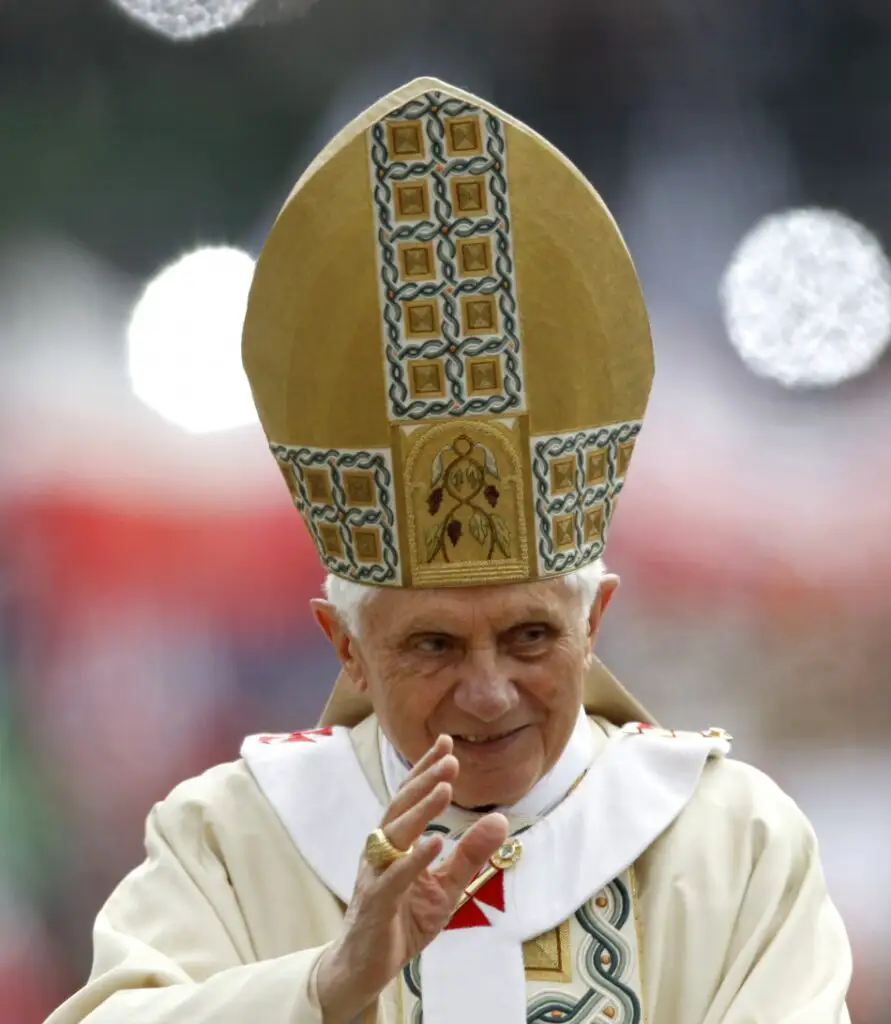 Papa nu are niciun superior pe Pământ