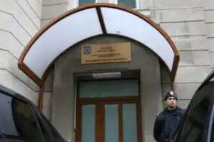 Directorii RADET reţinuţi de DNA, arestaţi preventiv de Tribunalul Bucureşti
