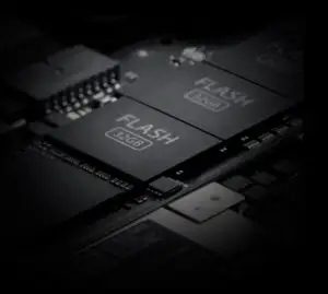 Noul MacBook Air ar putea anunţa sfârşitul erei hard discurilor