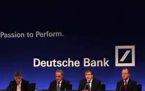 Deutsche Bank ar putea intra pe piaţa românească