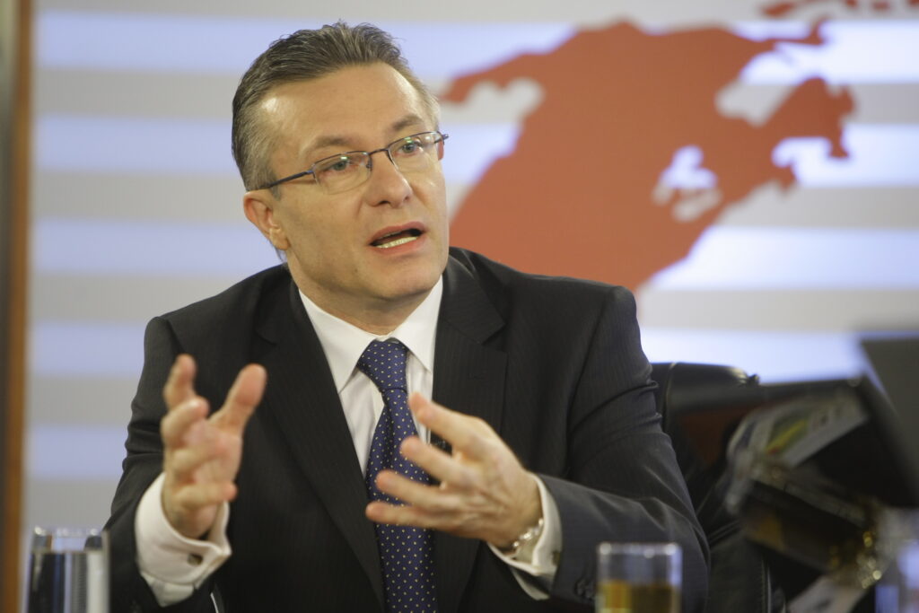 Cristian Diaconescu: „În 2010, România şi Grecia erau singurele ţări din Europa cu probleme insolvabile”