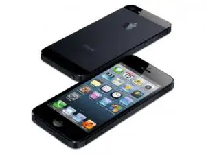 Unde se vinde IPhone 5 cu un preţ de pornire şi de 4 dolari