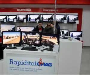 Nu o să îţi vină să crezi ce a început să vândă eMAG