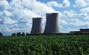 ENERGIE: Parisul vrea o producţie continuă şi preţuri accesibile