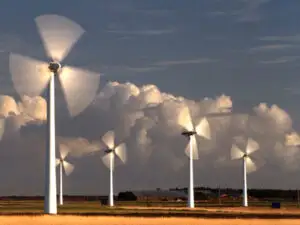 România, pentru prima dată în top 10 privind atractivitatea pieţei de energie eoliană