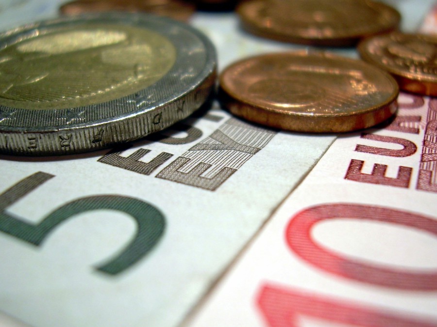 THE ECONOMIST: 2013, an cu noroc pentru moneda unică?