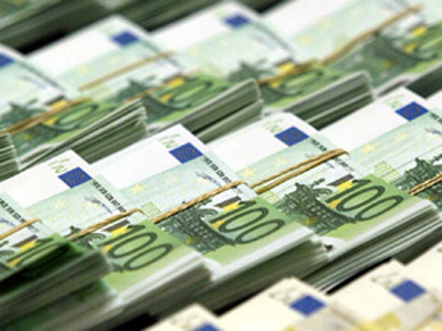 Un oficial BCE cere dublarea fondului de salvare pentru ţările din zona euro