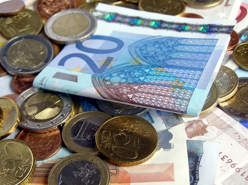 Germania revine la plata indemnizaţiei de şomaj parţial de către stat timp de un an