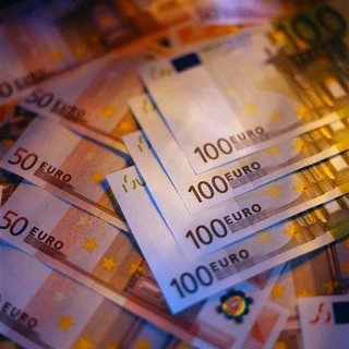 Bulgaria a vândut obligaţiuni de 1,5 miliarde de euro, la un randament scăzut