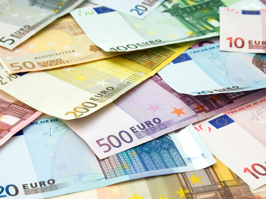 Băncile străine au scos din România aproape 2,6 miliarde de euro în doar trei luni