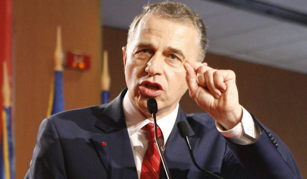 Mircea Geoană vrea convocarea Comitetului Executiv Naţional al PSD