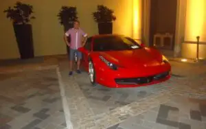 Funcționarul cu Ferrari din Oțelu Roșu a fost demis