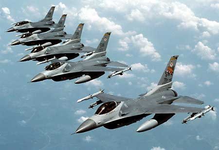 Oprea, nemulţumit de banii alocaţi armatei: „Sperăm ca print-un efort să putem cumpăra F-16”